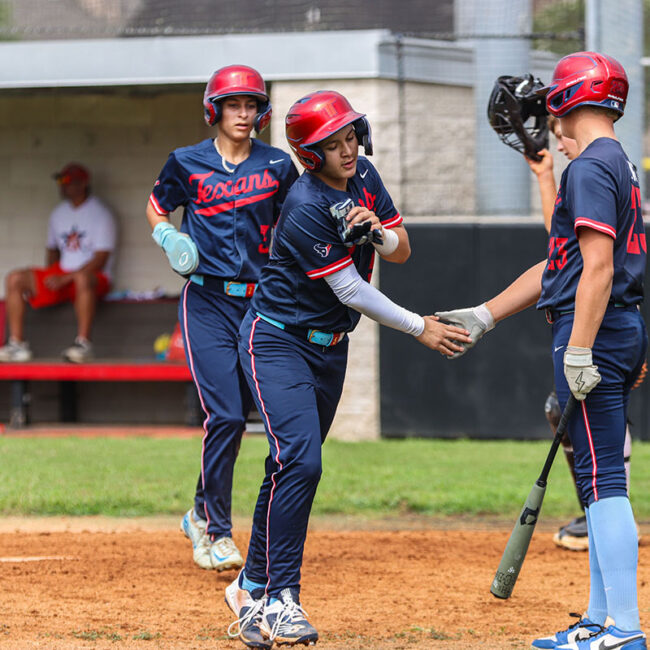 0188_15UTexansHtownBaseballGm1_090725_JM